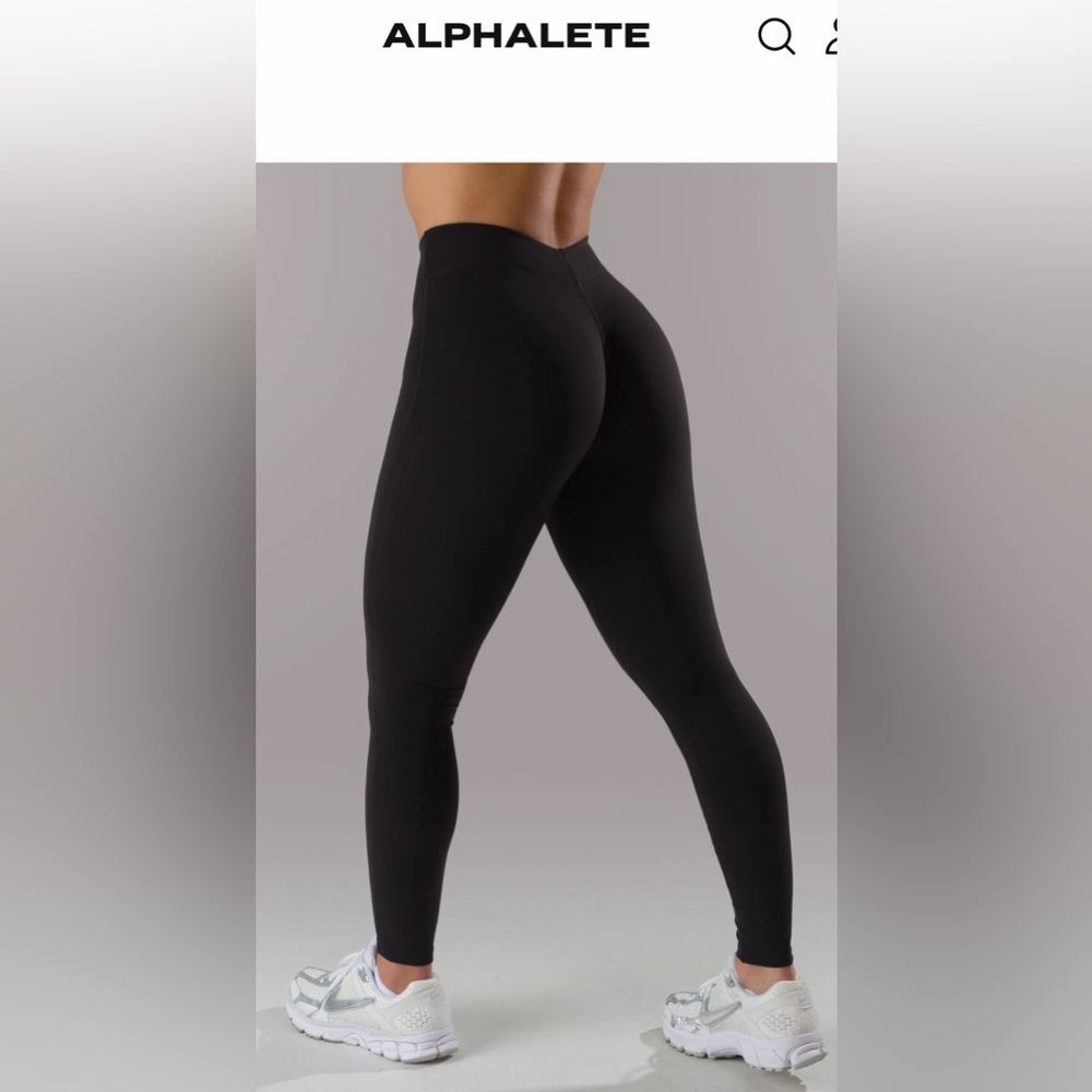 Alphalete Dip Back leggings